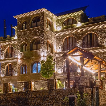 Hotel Restaurant Emblema Petrele Exterior photo